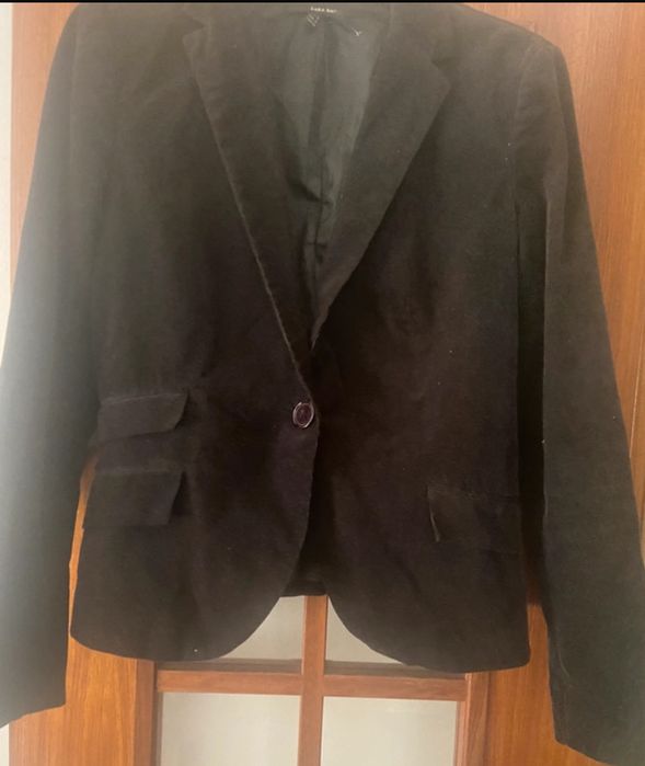 Blazer preto de bombazina da Zara T. S