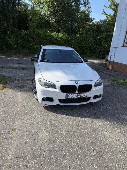 Wynajem Busa Mercedes Vito Long, uslugi transportowe autami osobowymi