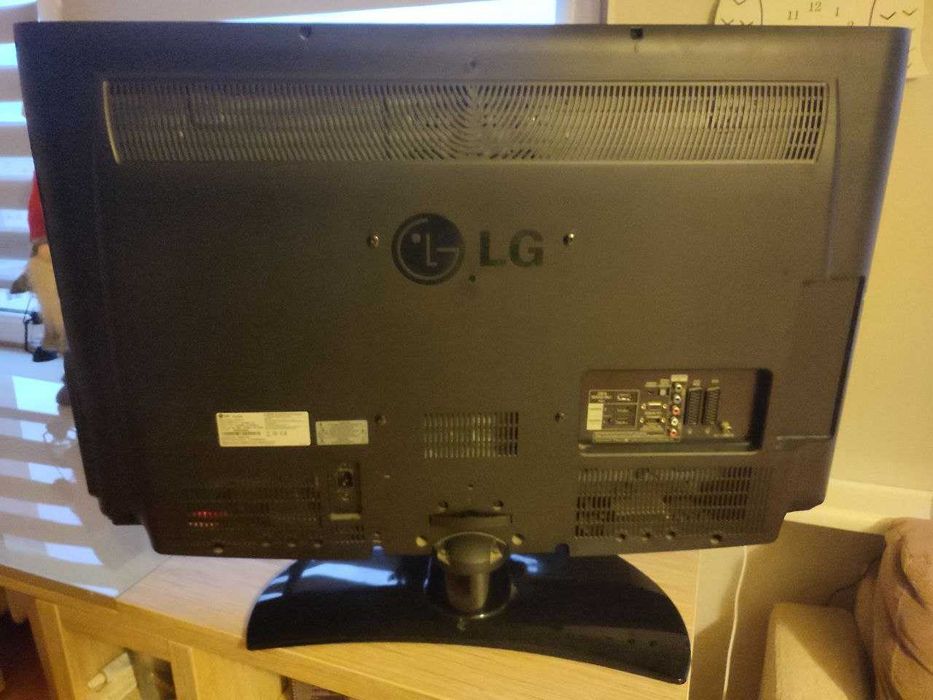 Telewizor LG 37 cali 37LH3000