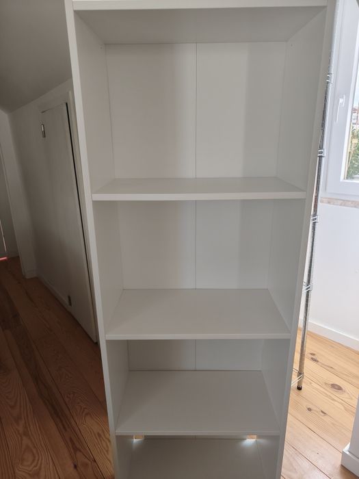 estante BAGGEBO da IKEA novo
Estante, branco, 50x25x160 cm