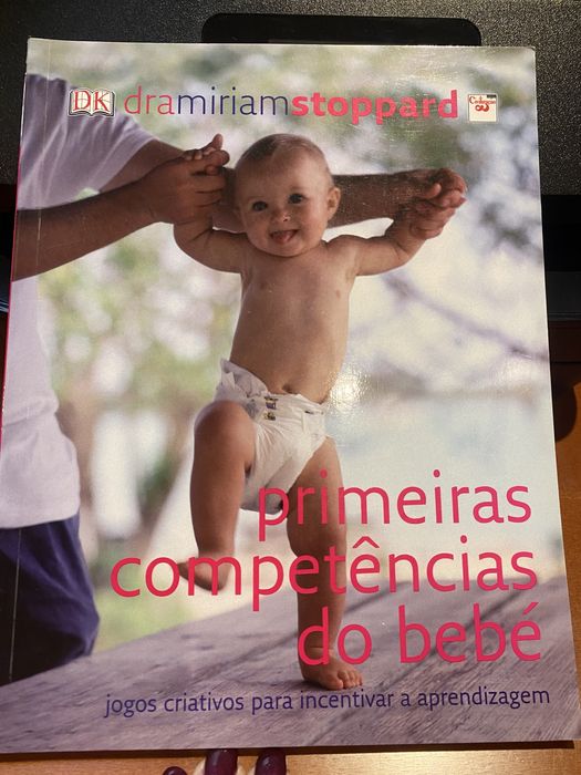 Livro "Primeiras competências do bebé".