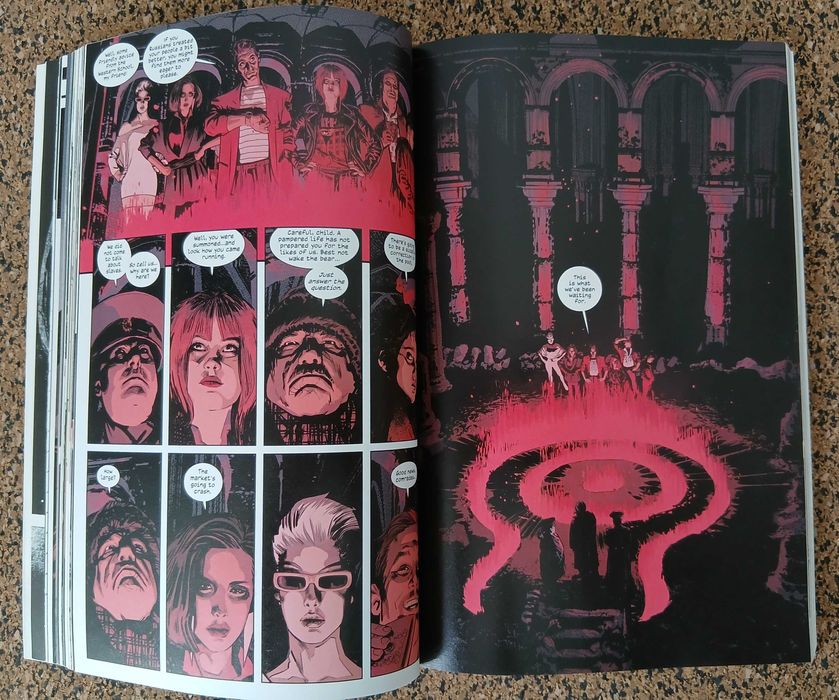 2 BDs - The Black Monday Murders Vol. 1 and Vol. 2 (coleção completa)