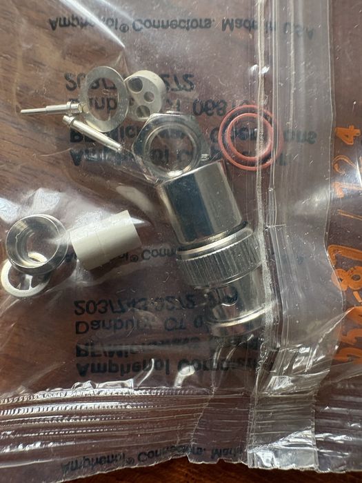 Amphenol BNC 999-226 554-87 USA - Wtyk RF 50 Ohm - NOWY - ORYGINAŁ