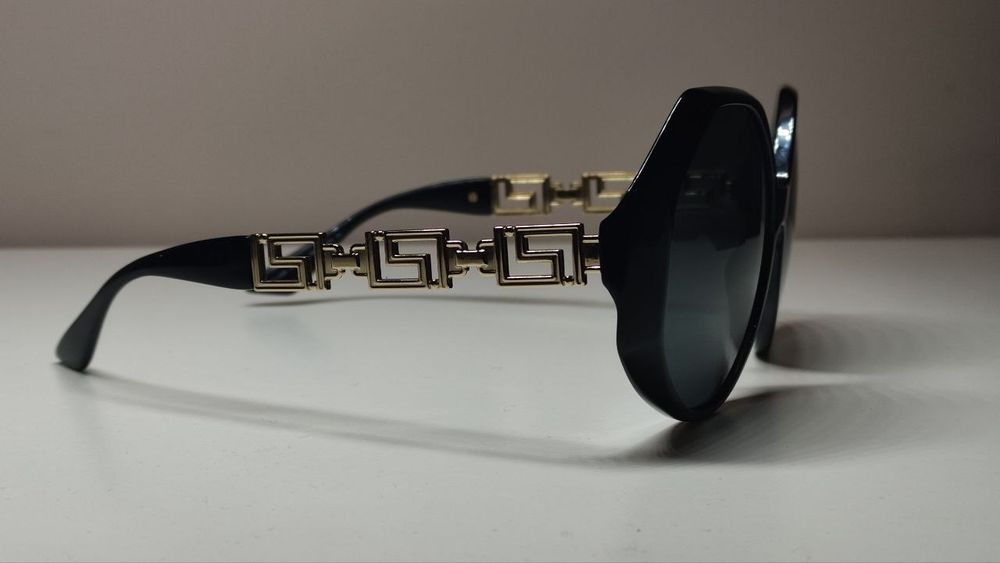 Жіночі окуляри Versace 4395