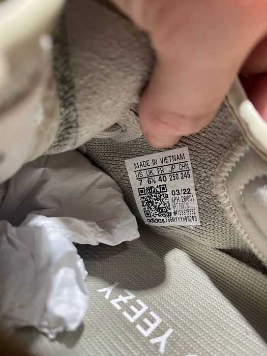 adidas Yeezy boost 350 v2 sesame 40 white carbon onyx beluga zebra bla