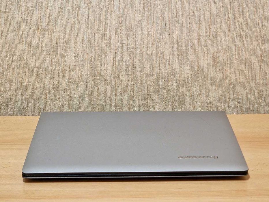 Сучасний ноутбук Lenovo IdeaPad S300 Grey чотирьох ядерний Intel Core i3-3227U RAM 4Gb HDD 500Gb Батарея 7 годин (нова батарея)