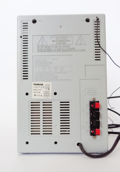 Wieża Thomson CS100 z głośnikami