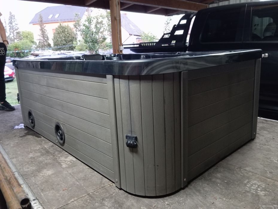 Jacuzzi ogrodowe całoroczne spa