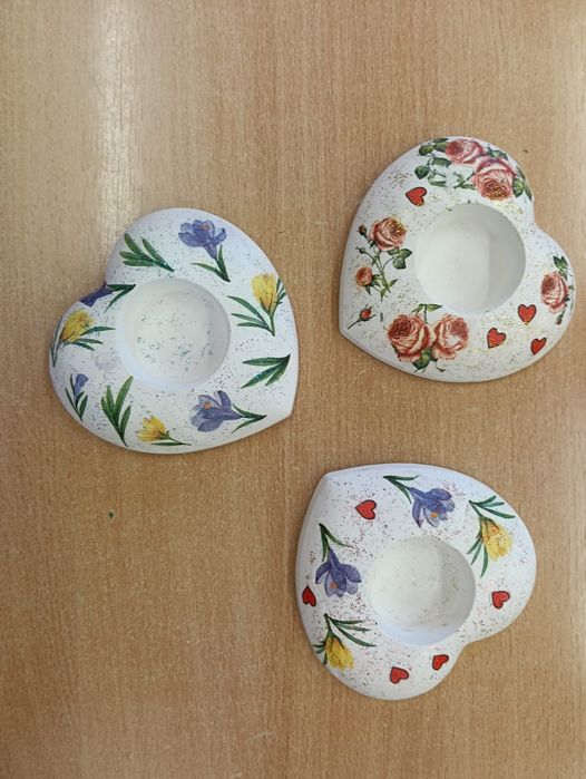 Gipsowe świeczniki 44 sztuk