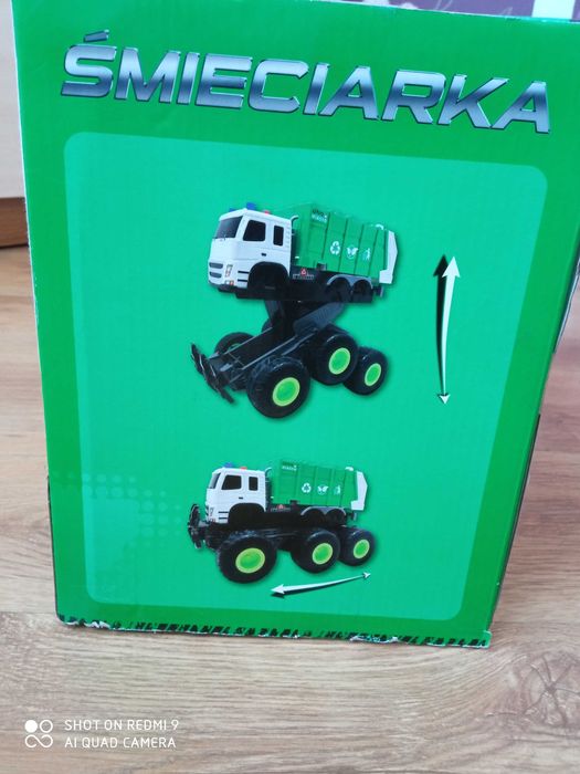 Samochód śmieciarka