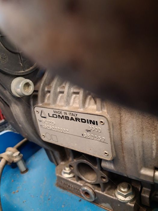 Silnik Lomborghini 15 LD 225