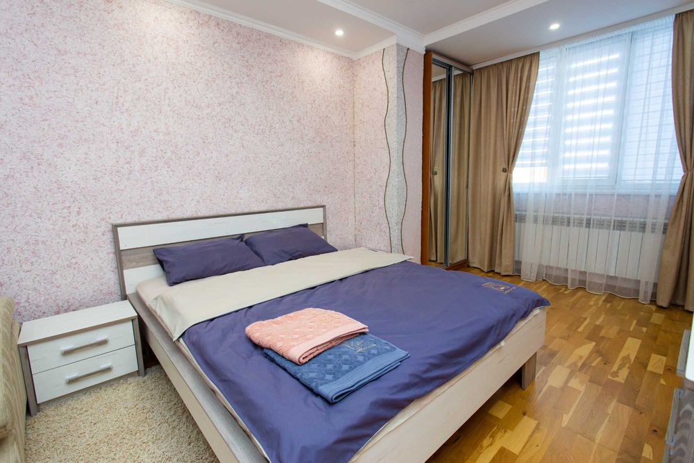 Центр. Богдана Хмельницького. Звітні документи. Квартира подобово