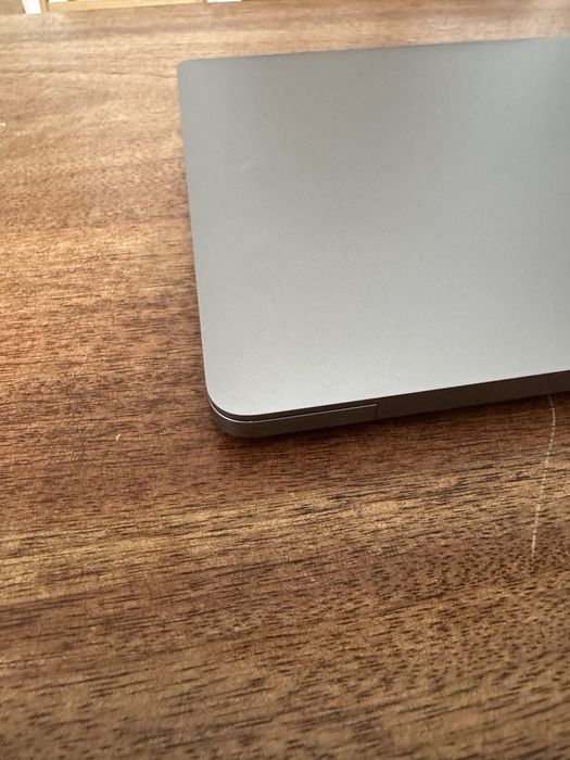 Macbook Pro 16 (2019)