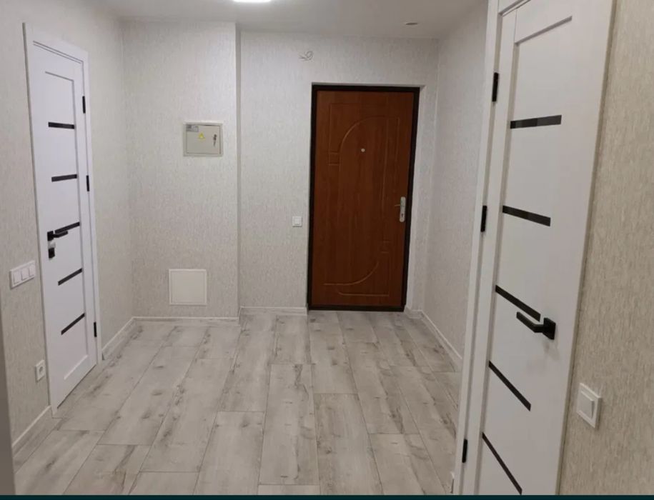 Продам 2 к квартиру ЖК Атлант Бровари генератор