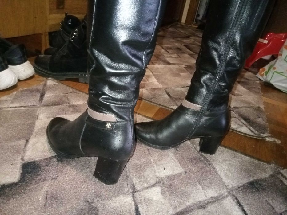 Чоботи жіночі зимові 36 р. Шкіра.