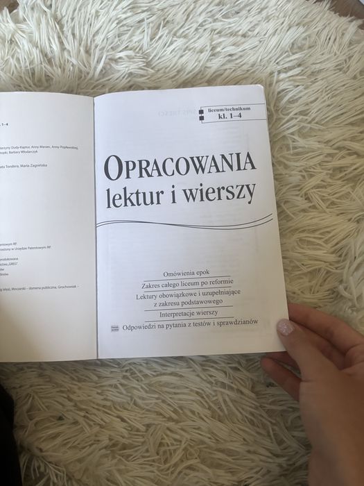 Opracowania lektur i wierszy GREG