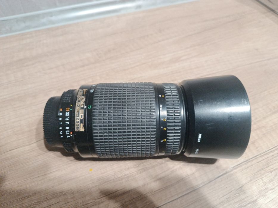 Nikon D750 + obiektyw Nikkor 70-300 f4-5.6D