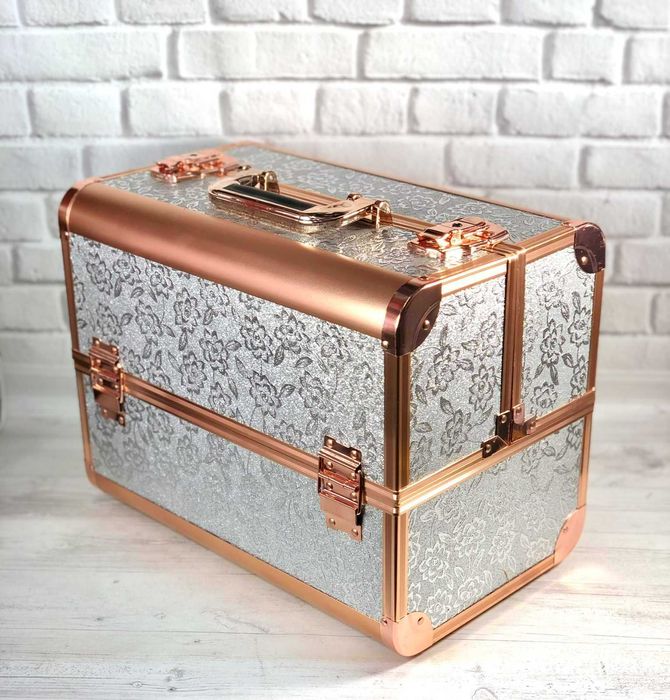 Бьюти- кейс чемодан мастера металлический раздвижной на 3 полочки 3629