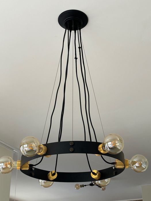 Candeeiro de sala com lampadas