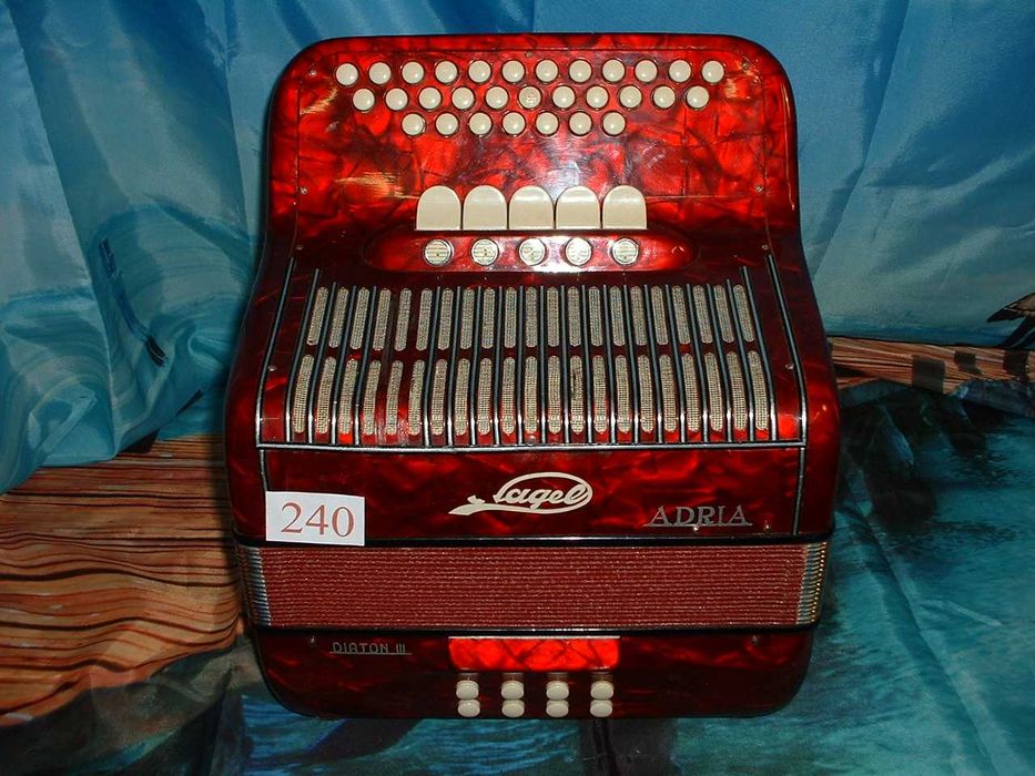 Promoção de Acordeões de concertinas
