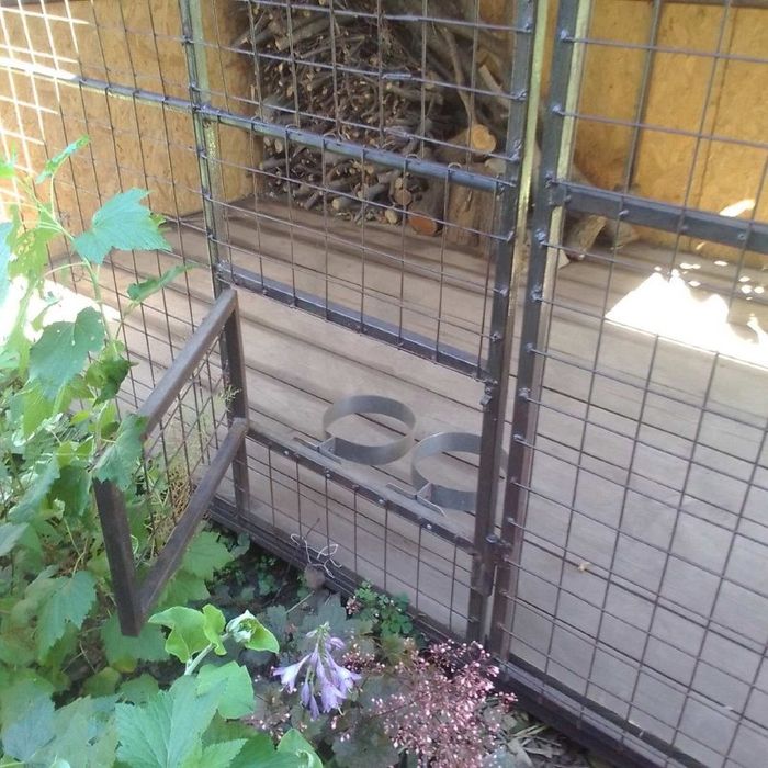 Продам вольер для собаки новый