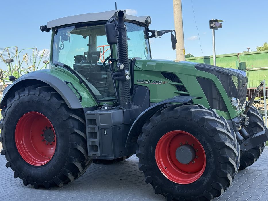 Fendt 828 Vario SCR Profi Plus RTK