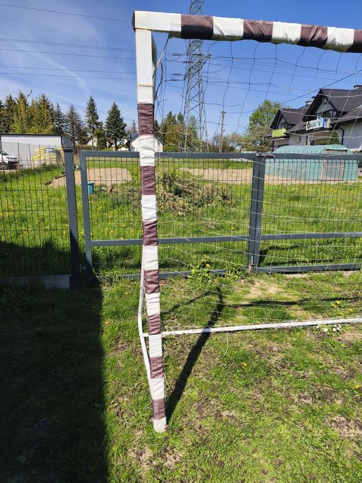 Dwie Bramki piłkarskie długość 3 metry