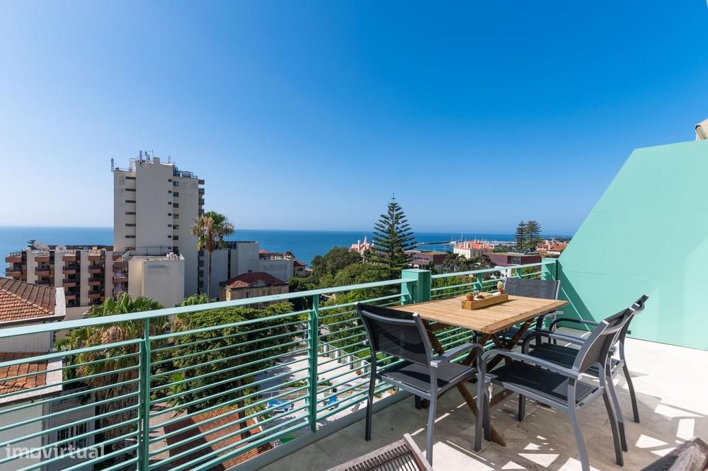 Apartamento T3 com jardim, Monte Estoril, Cascais