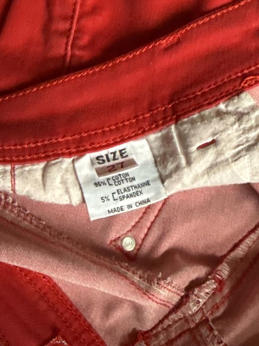 Spodnie czerwone