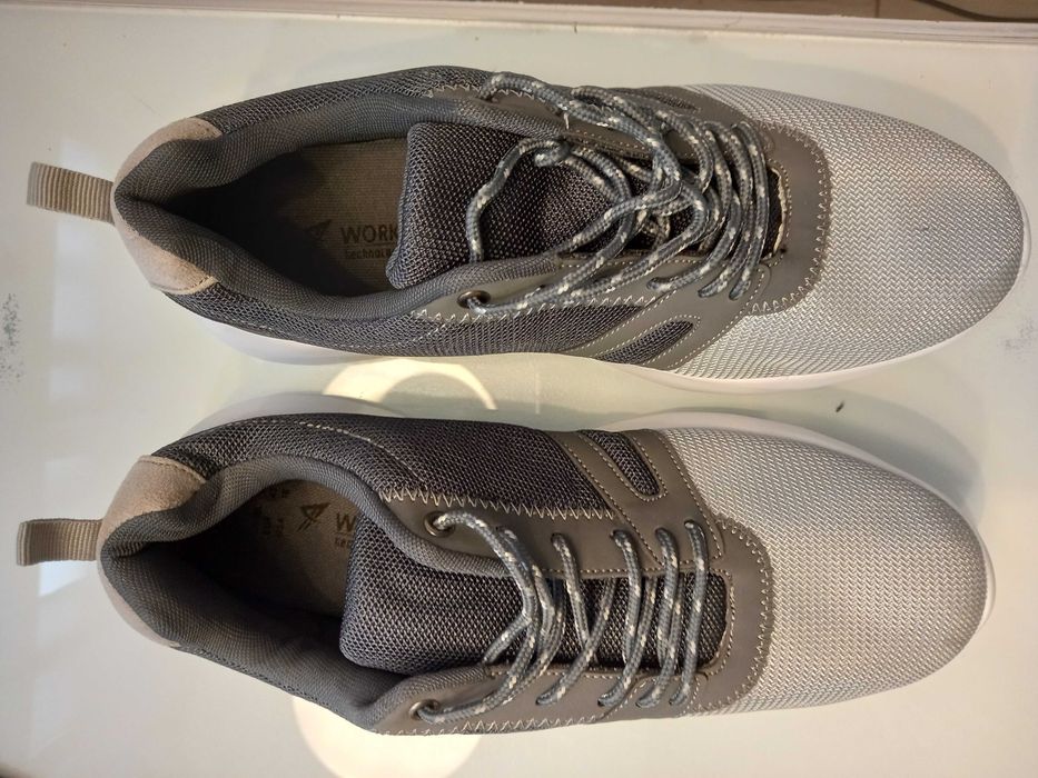 Par de Ténis homem - Praticamente novos com uso de 4 dias