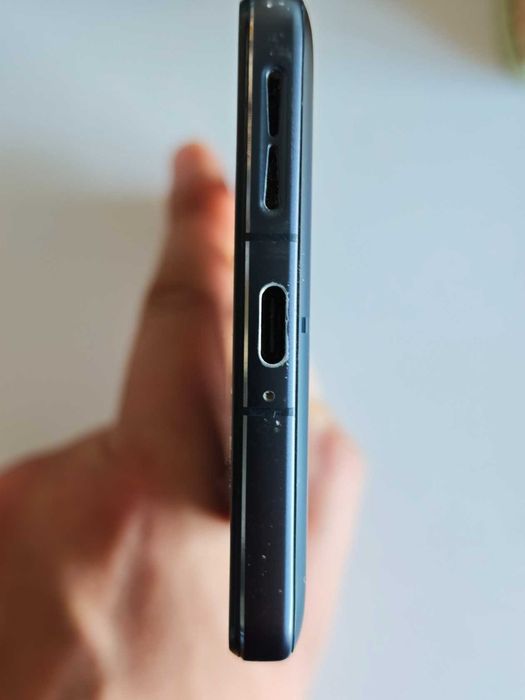 POCO F4 GT - (256GB rom 12GB ram)