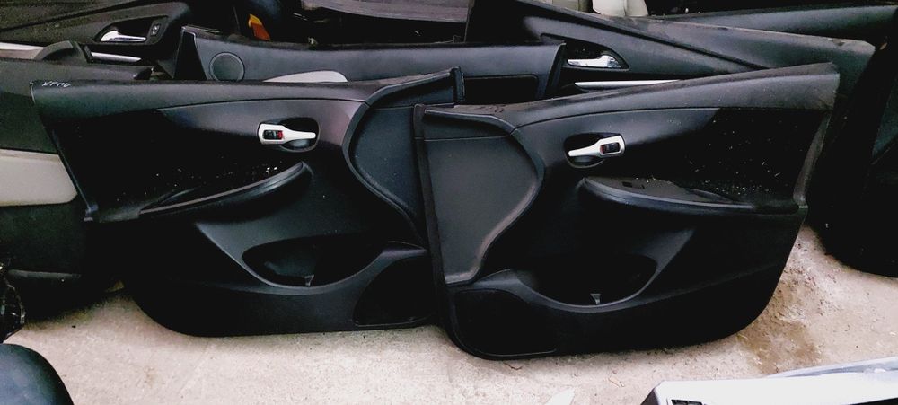 Toyota Corolla e150 2007-2012г.в карта двери обшивка накладка корола