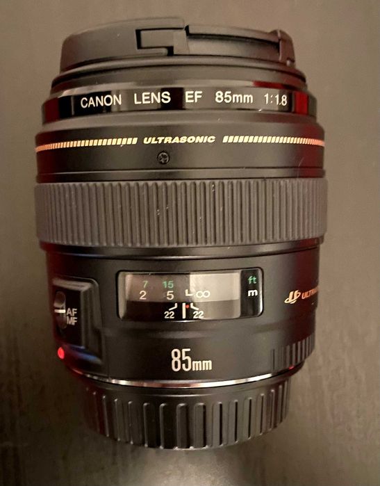 Objectiva Canon EF 85mm f/1.8 USM