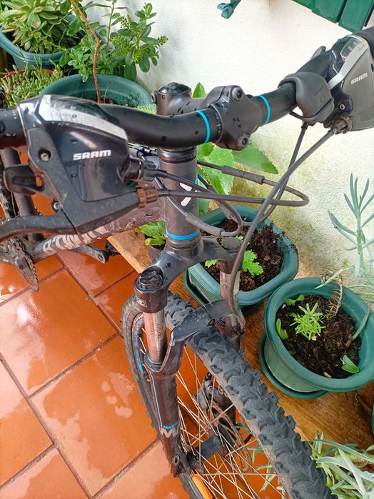 Bicicleta B-Twin MTB - rockrider 500 Tamanho M