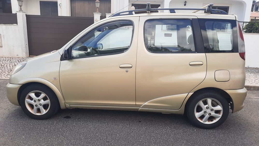 Toyota Yaris Verso