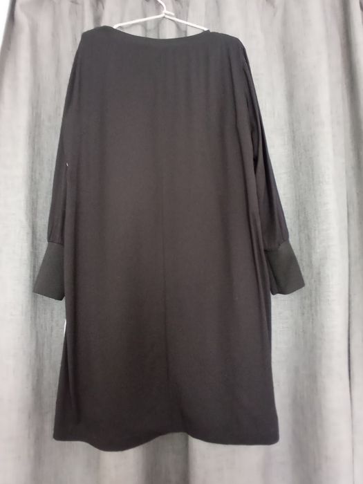Sukienka MIDI XXL Tatuum oversize