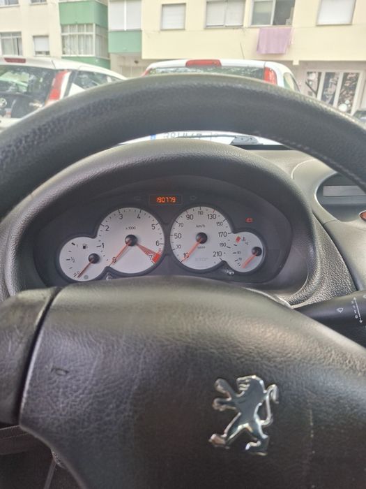 Peugeot 206 Sw a venda