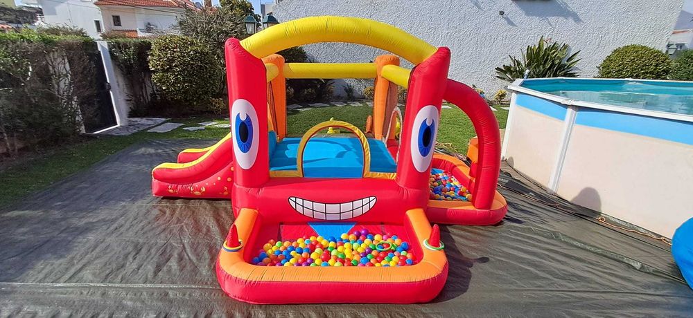 Aluguer Insufláveis Lisboa (Alvalade) e Margem Sul (Almada/Caparica)