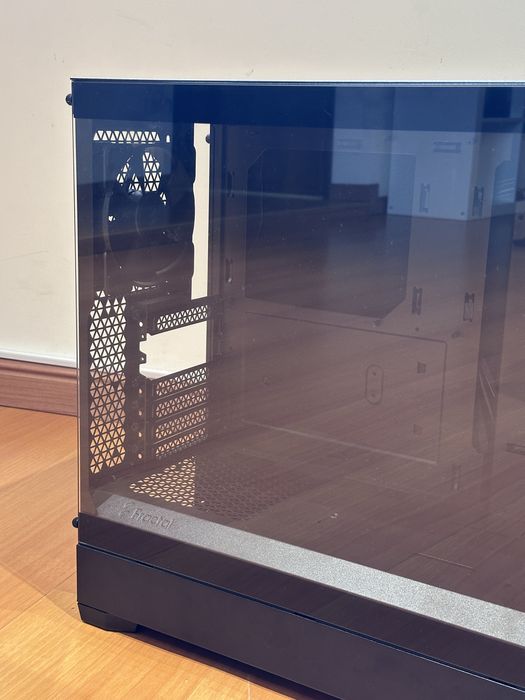 Caixa ATX Fractal Design Pop Silent Black (Como Nova)