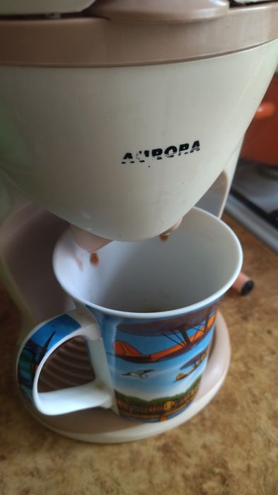 Кавоварка крапельна Aurora AU-145 бв