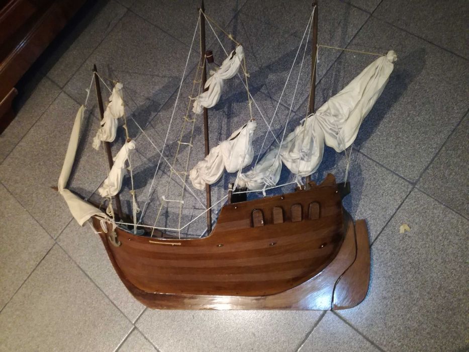 Barco decorativo de parede, excelente estado elegante e original