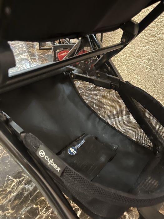Коляска сайбекс бізі Cybex Beezy