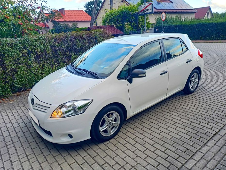 Niezawodna! Toyota Auris Lift 1.4 D4D 90KM Klma Alu 2011r Super Stan