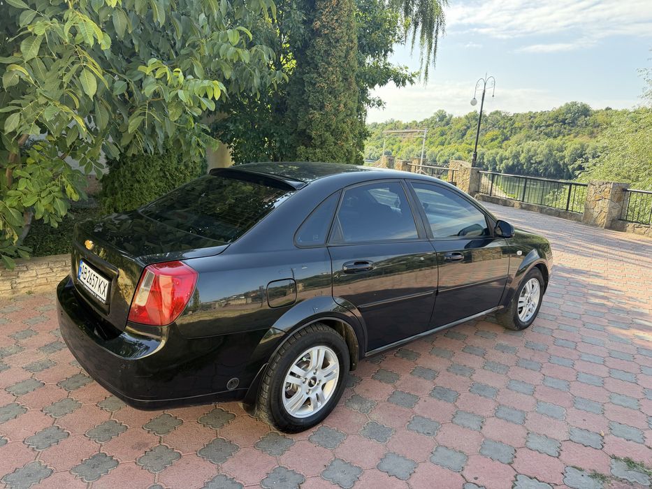 Продам досить  в доброму стані авто.