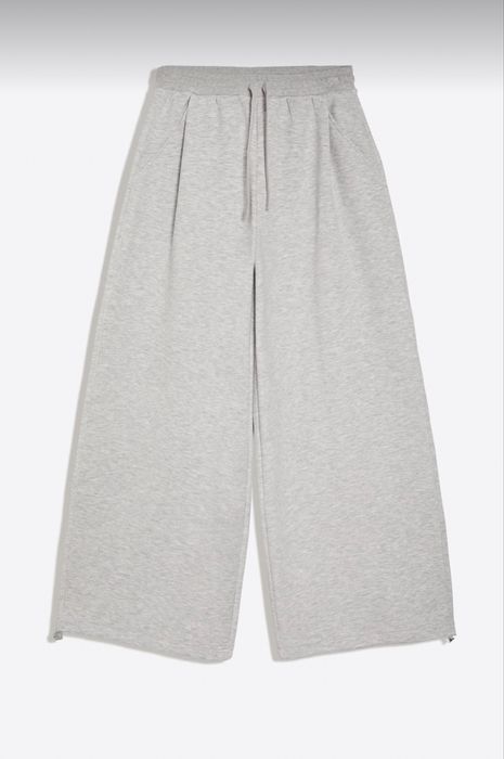 Спортивные штаны Bershka