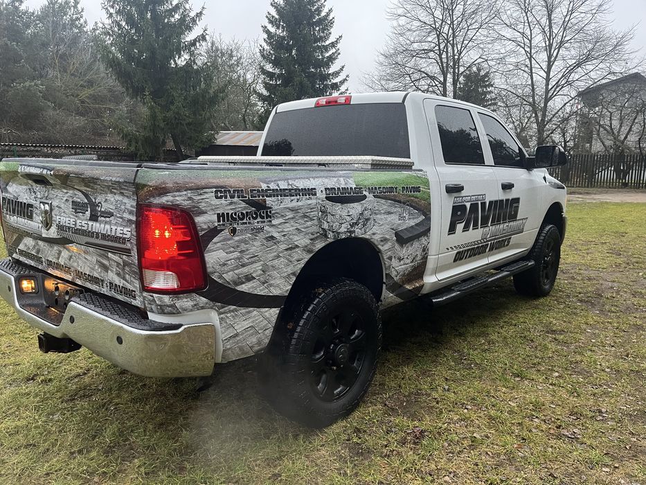 RAM 2500 V8 Heavy Duty 4x4