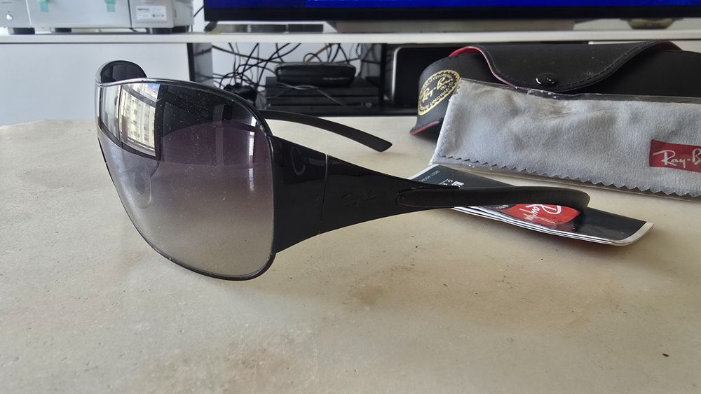 Óculos de Sol Ray-Ban RB3321 002/8G (Modelo Máscara / Raridade)