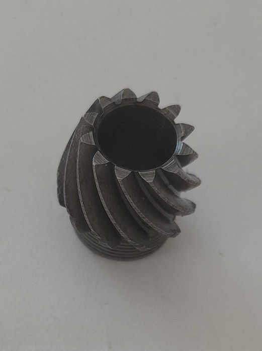 Pinhão especial para L 3206 C/CD