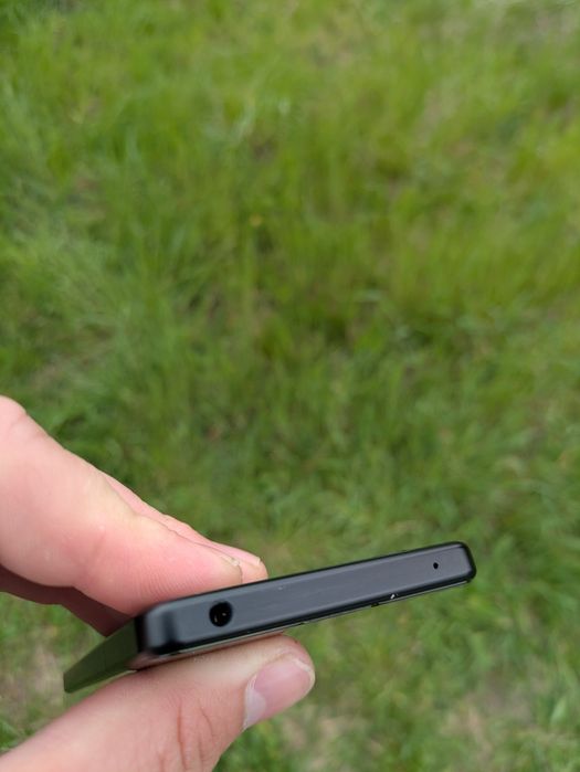 Компактный японский флагман Sony Xperia 5 mark 4 iv 1 sim+ esim