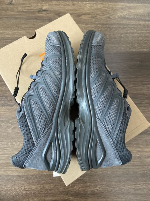 Кросівки тактичні- трекінгові Lowa